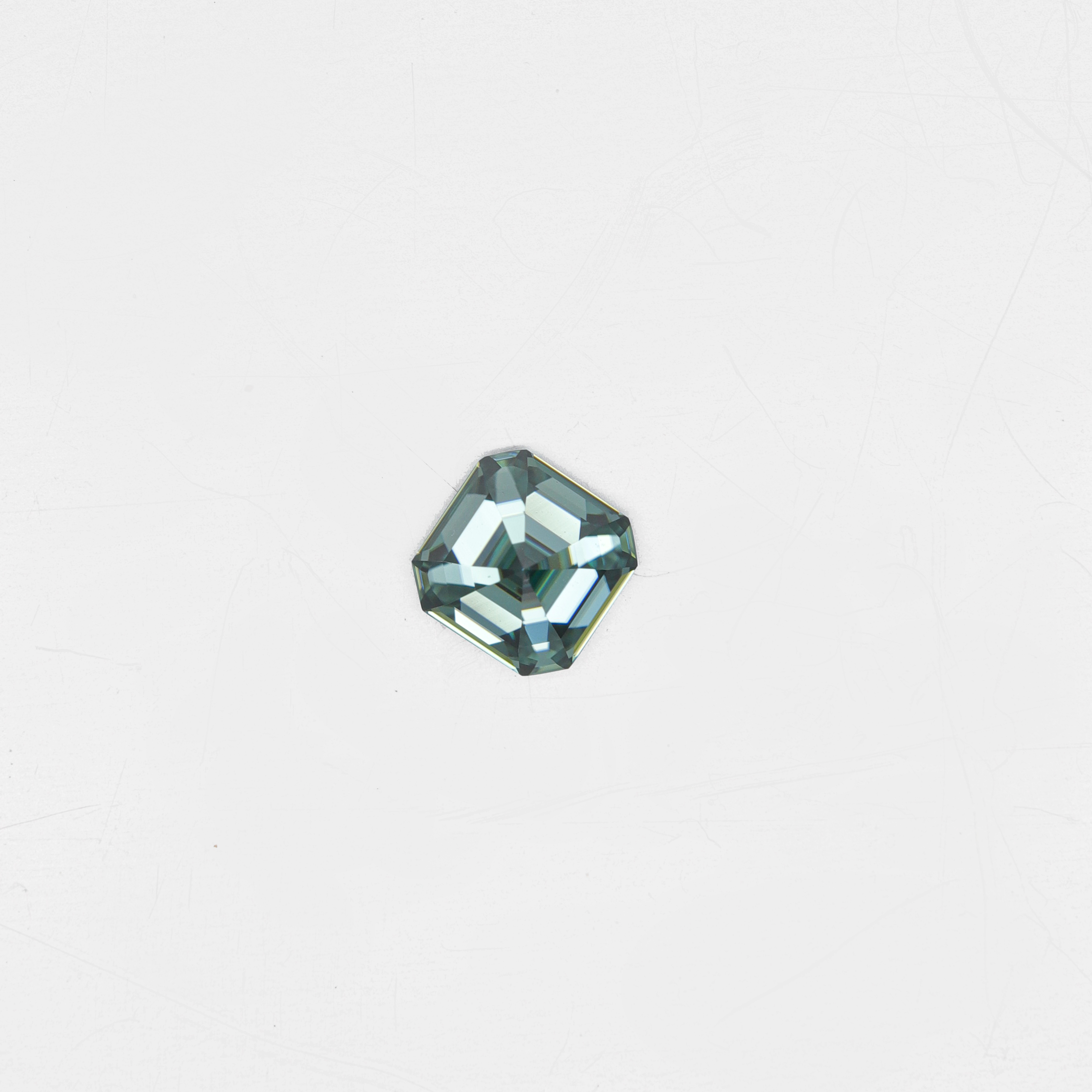 Fabrikk engros syntetisk Moissanite VVS Pute Cutting DEF Grønn Moissanite Stone