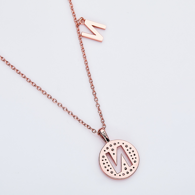 Alfabetisk serie N Lovely Rose Gold Halskjede