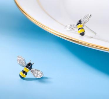 Cute Animal Series 925 Sterling Sølv Gullbelagte Honeybee øredobber