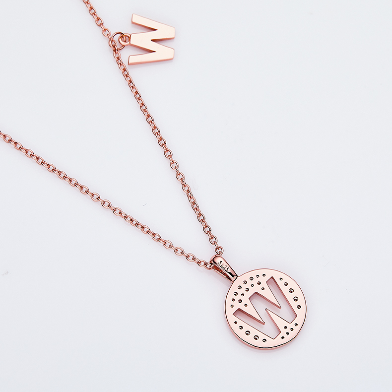 Alfabetisk serie W Lovely Rose Gold Halskjede