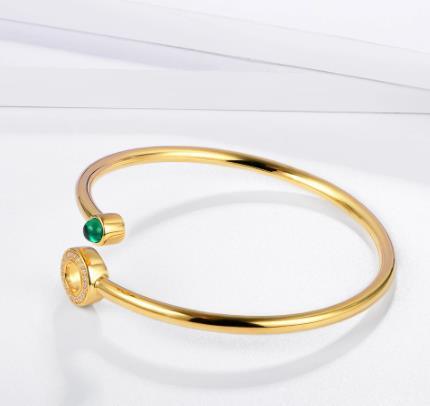 Bestemor Emerald Armbånd kvinners 18K gull romantisk forlovelse gave