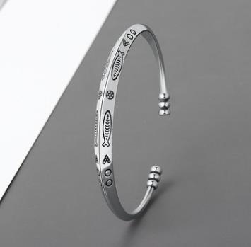 Nasjonal stil håndlaget 925 Sterling sølv tilpasset armbånd