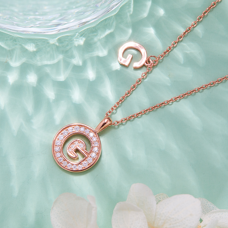 Alfabetisk serie G Lovely Rose Gold Halskjede