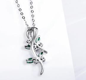 S925 Sterling sølv smykker Pleiende Emerald Halskjede Anheng Emerald Gift