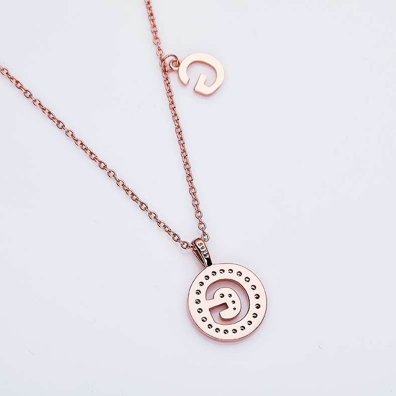 Alfabetisk serie G Lovely Rose Gold Halskjede