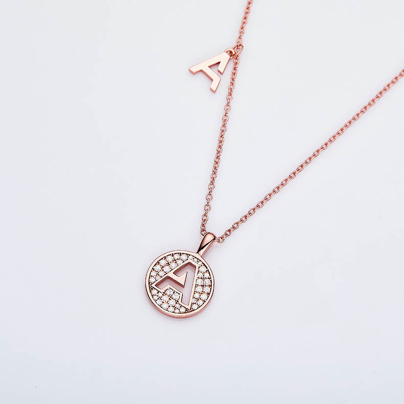 Alfabetisk serie A Lovely Rose Gold Necklace