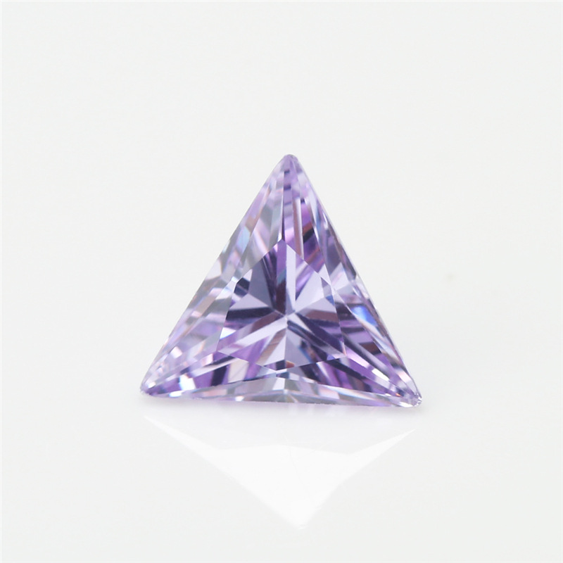 Produsent Engros 5A Lavendel Triangle Cubic Zirconia for smykker